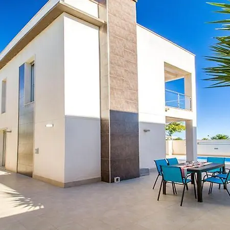Villa Mil Palmeras Campoamor