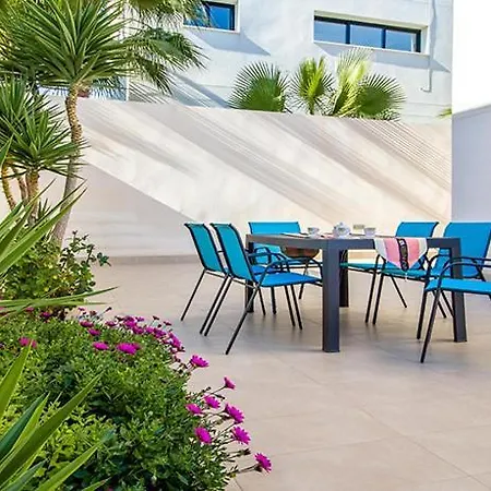 Villa Mil Palmeras Campoamor